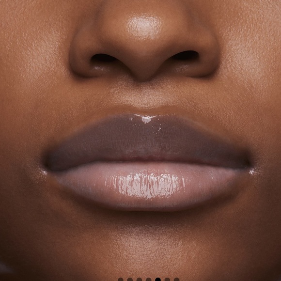 COPY - MAC Squirt Plumping Gloss Stick in Nova (New) - Picture 3 of 9